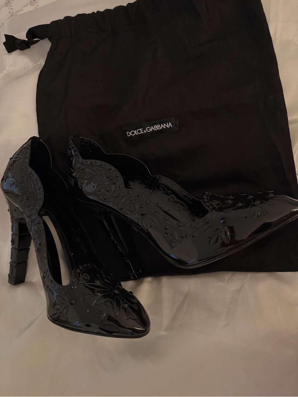 Dolce & Gabbana CINDERELLA Black Patent Leather Scalloped Pumps